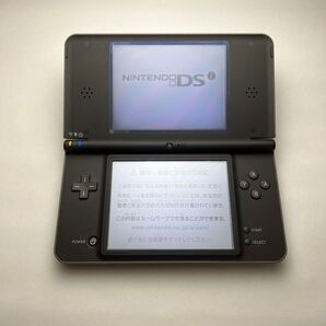 任天堂 ニンテンドー Nintendo DSiLL 本体 動作品 ダウンロードソフト多数 レアソフトあり ブラウン