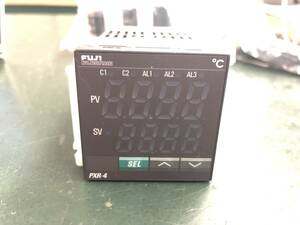 富士電機 PXR4TCY1-2YM00 ディジタル温度調節計 ジャンク品