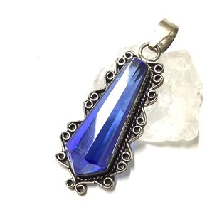 【アンティーク・ビンテージ】シルバー 合成クォーツ ペンダントトップ ブルー ペンダントトップ アクセサリー カラーストーン