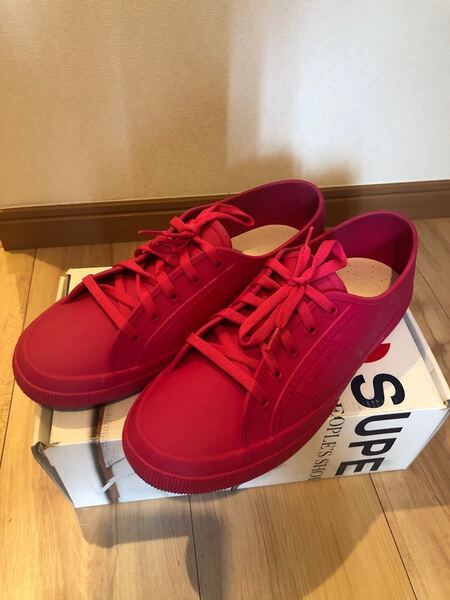 SUPERGA スニーカー、レインシューズ ビビッドピンク