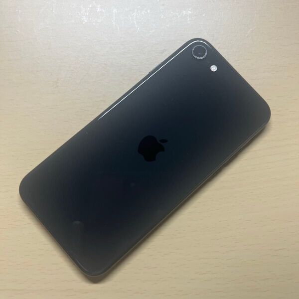iPhoneSE2 se 第2世代 64GB SIMフリー バッテリー最大容量84% 割れなし