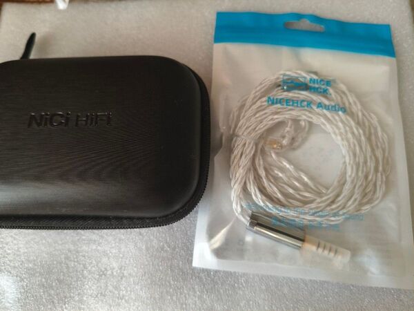 nicehck deepsnow QDC 4.4mm イヤホン収納ケース付き