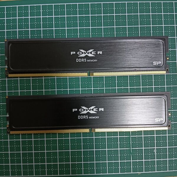シリコンパワー DDR5-6000 16gb×2枚(32gb)