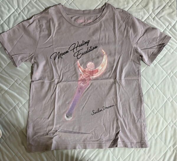 GU コラボ Tシャツ セーラームーン Lサイズ