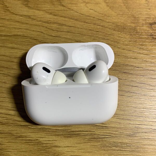 Apple AirPods Pro 第2世代 typeC ワイヤレスイヤホン Type-C A3048