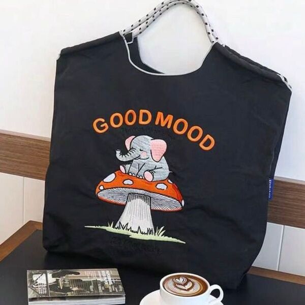 新品 ぞうさん きのこ 刺繍 軽量 エコバッグ ナイロン Mサイズ ブラック