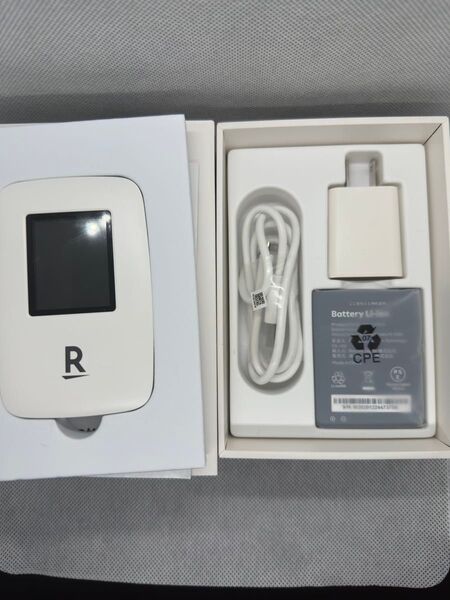 Rakuten WiFi Pocket モバイルルーター 箱付