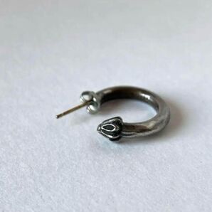 クロムハーツ ピアス