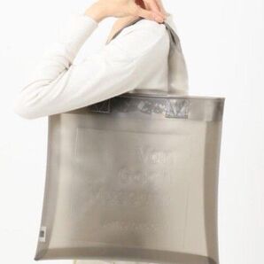 ゴッホミュージアム ロゴエンボス ポーチつき ビニールトート トートバッグ