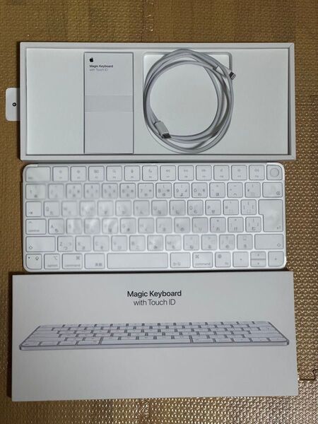 AppleMagic Keyboard with Touch ID 日本語配列 昨年12月購入 MK293J/A