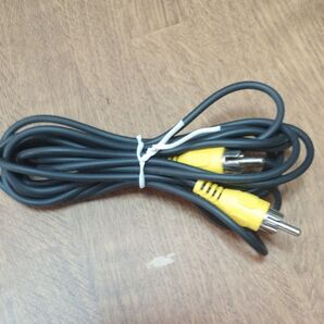 映像・音声ケーブル 210cmくらい 未使用