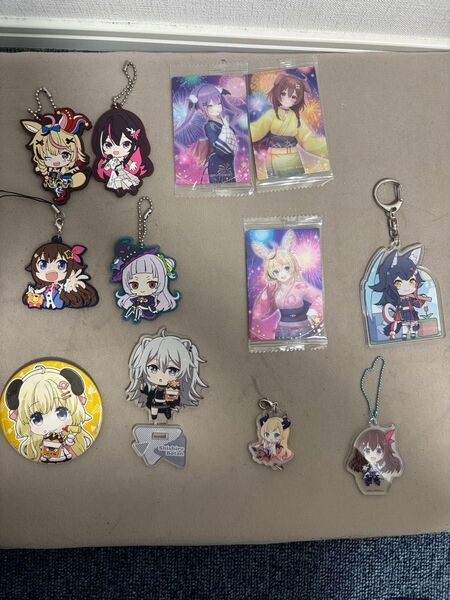 ホロライブ グッズ アクリルキーホルダー ラバーストラップ カード グッズセット(非公式グッズあり)