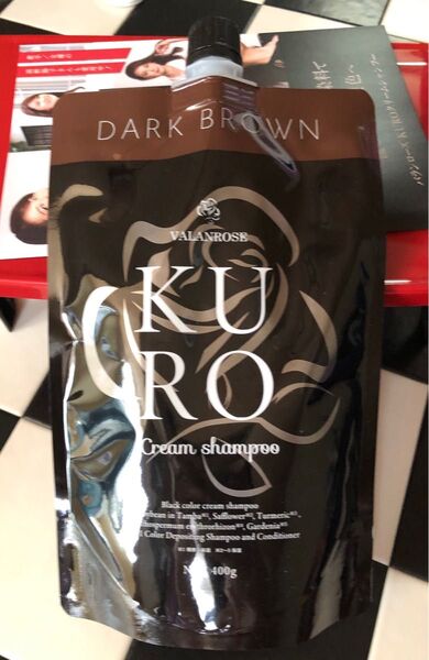 VR バランローズ KUROクリームシャンプー ダークブラウン400g×1個《茶》届いたばかりです