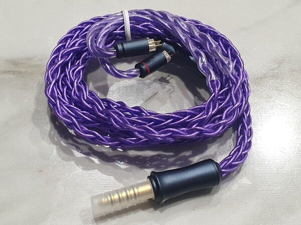 NICEHCK 龍骨パーツを用いた謎のおまけケーブル 4.4mm 2pin