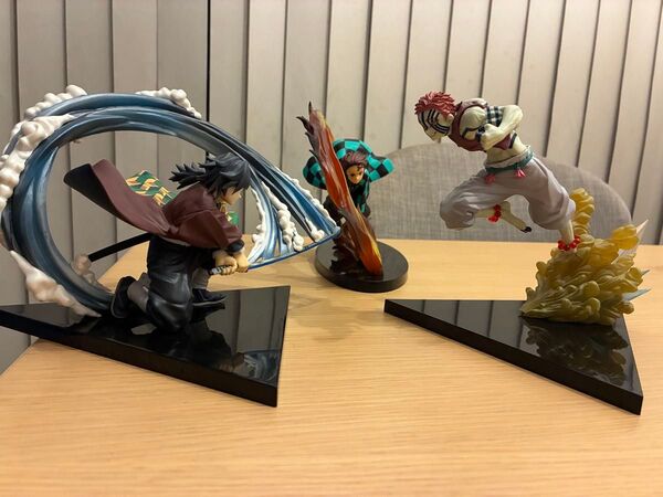 鬼滅の刃 一番くじ 竈門炭治郎 冨岡義勇 猗窩座 箱なしフィギュアセットプライズ品