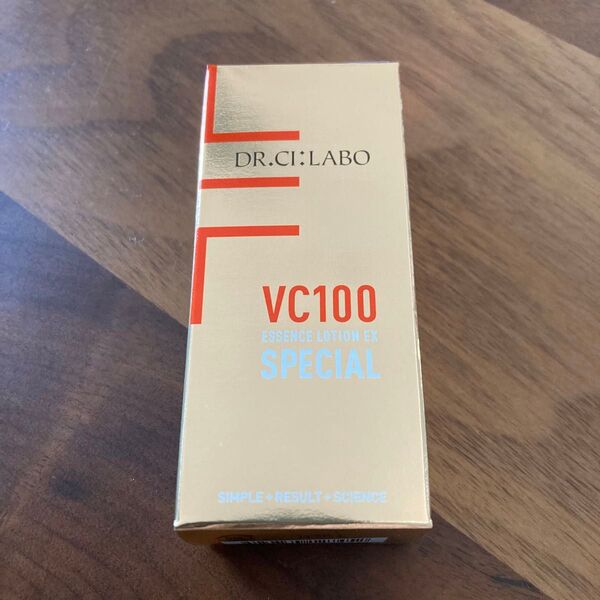 VC100エッセンスローション EXスペシャル 28ml ドクターシーラボ 新モデル 化粧水 ヒアルロン酸 プラセンタ ビダミンC