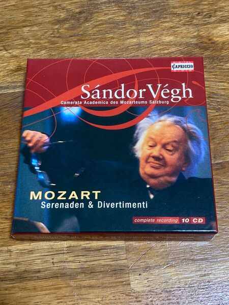 モーツァルト:セレナード&ディヴェルティメント集 Sandor Vegh CD10枚組BOX 輸入盤 CAPRICCIO 7024