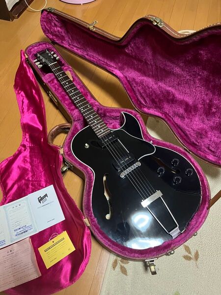 Gibson ES-135 ブラック