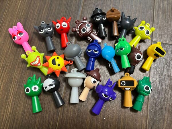 新品未使用 スプランキーのキーホルダー現物発送 スプランキー SPRUNKI