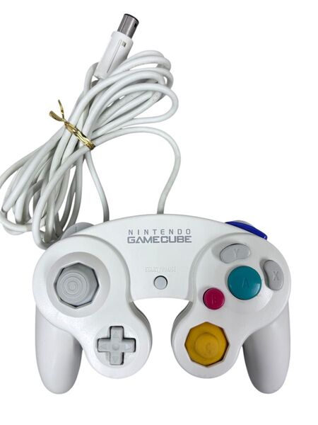 【中古】Nintendo ゲームキューブコントローラー ホワイト 後期型