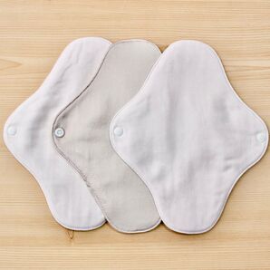 3枚セット割引*シルクライナー【おりもの用】