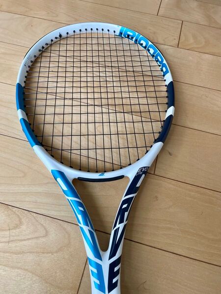 ガット新品♪Babolat バボラEVO DRIVE LITE (G1) 軽量モデル。オーバーグリップテープ新品。