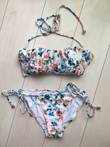  Laguna Moon swimsuit bikini floral print flower frill white white 