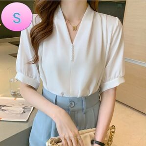 パール付きブラウス S 白シャツ パール レディースフォーマル 通勤 オフィス きれいめ 上品 ビジネス ホワイト