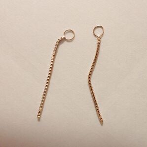 K18 18金 ピアスチャーム ベネチアンチェーン