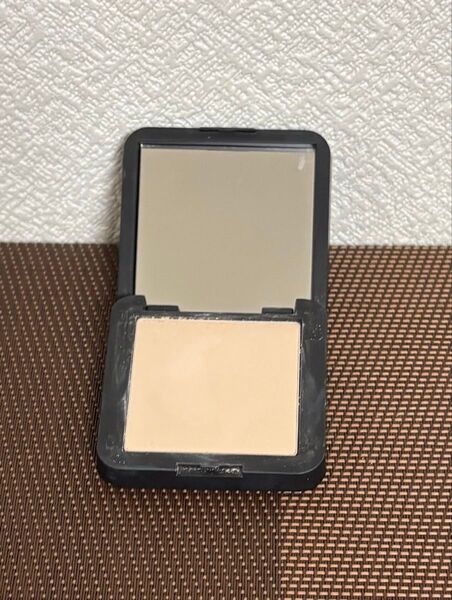 メイクアップフォーエバー HDスキン プレストパウダー / トラベルサイズ / 1.1 / 4.5g 中古