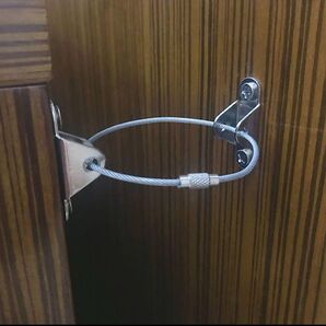 地震対策 耐震金具 防災 用品 家具転倒防止 地震 家具転倒