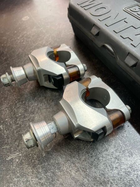 KTM EXCシリーズ PHDSハンドルダンパー 125 150 250 300 ハンドルポスト