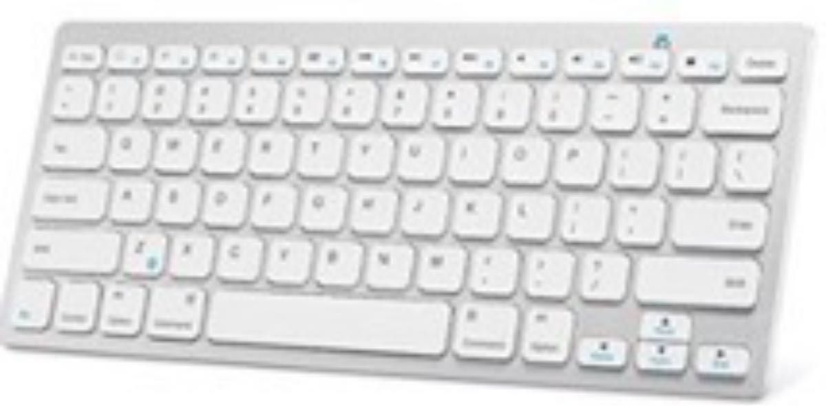  【新中古品] コンパクトなBluetooth ワイヤレスキーボートiOS/Mac/Win対応/長時間稼働ホワイト