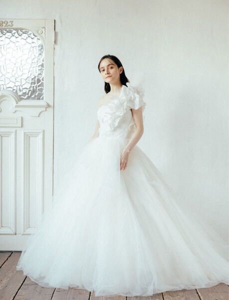 ウエディングドレス★gemerci お花 ブライダル 結婚式 挙式 前撮り ラナンキュラス キレイ チュール