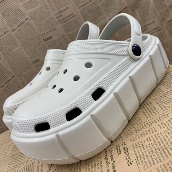 新品★夏物★男女兼用★Mサイズ★24.5cm★厚底サンダル 黄土色 7851