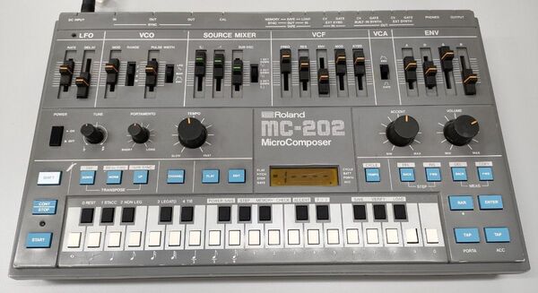 Roland MC-202 MICRO COMPOSER
