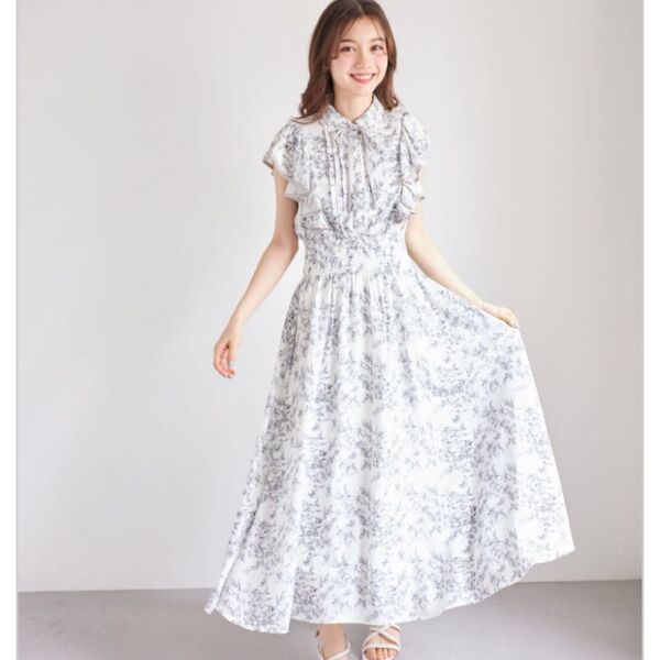tocco closet リボン付きラッフルフリル シャーリングフラワープリントシャツワンピース 花柄ワンピース リボン付