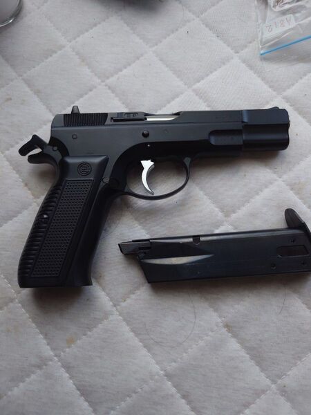 値引き相談可 MGC製 Cz75 ガスブローバック