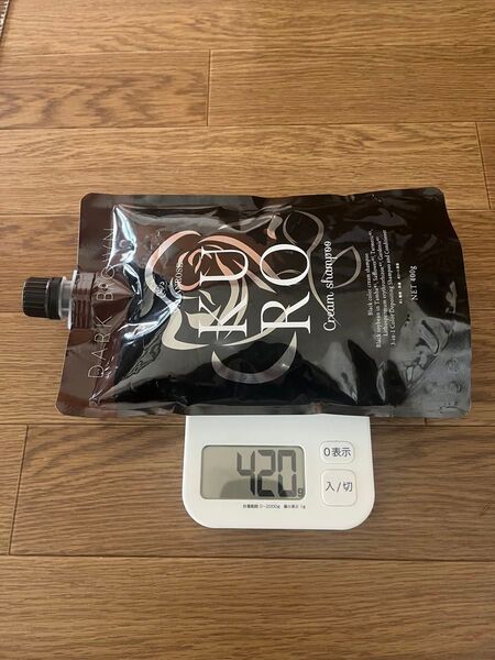 KURO Cream shampoo ダークブラウン 400g