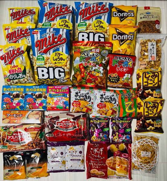 お菓子 詰め合わせ マイクポップコーン ベビースター おにぎりせんべい ドリトス たべっ子どうぶつ しみチョコ グミ スナック