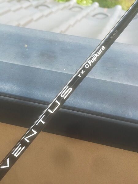 テーラーメイドスリーブ付FW用シャフト ベンタス ブラック VENTUS BLACK 7X 3W等