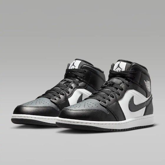 NIKE ナイキ AIR JORDAN1 MID エアジョーダンDQ8426-010