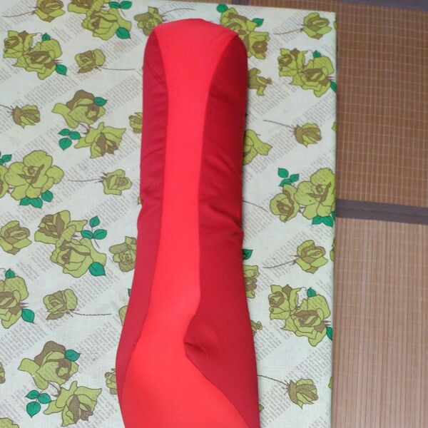 抱き枕 ロング レッド