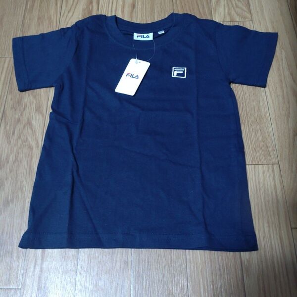 FILA Tシャツ 120cm ネイビー 未着用 フィラ 紺色 半袖Tシャツ キッズ