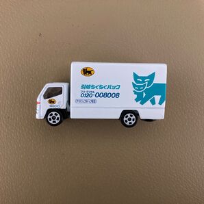引越らくらくパック ミニカー 白 ホワイト トラック M8010