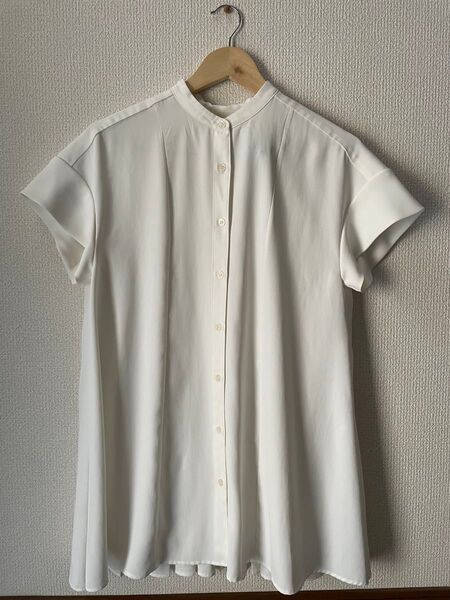 PLST プラステ ジョーゼットバックプリーツシャツ S 半袖シャツ ホワイト