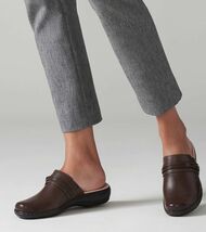 送料無料 Clarks 25.5cm スライド ミュール パンプス レザー 革 ブラック 黒 スリッパ つっかけ ヒール オフィス スニーカー バレエ R90_画像4