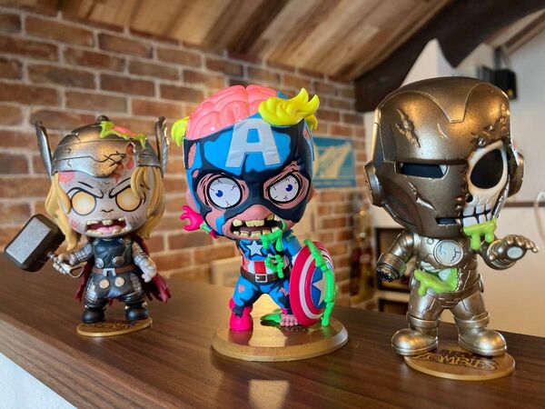 ホットトイズ コスベイビー マーベルゾンビーズ・アイアンマン・マイティソー・キャプテンアメリカ