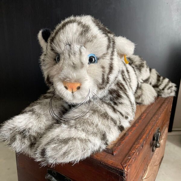 シュタイフ Steiff トラ 虎 white tiger ぬいぐるみ ホワイトタイガー 1990年代 レア 066504