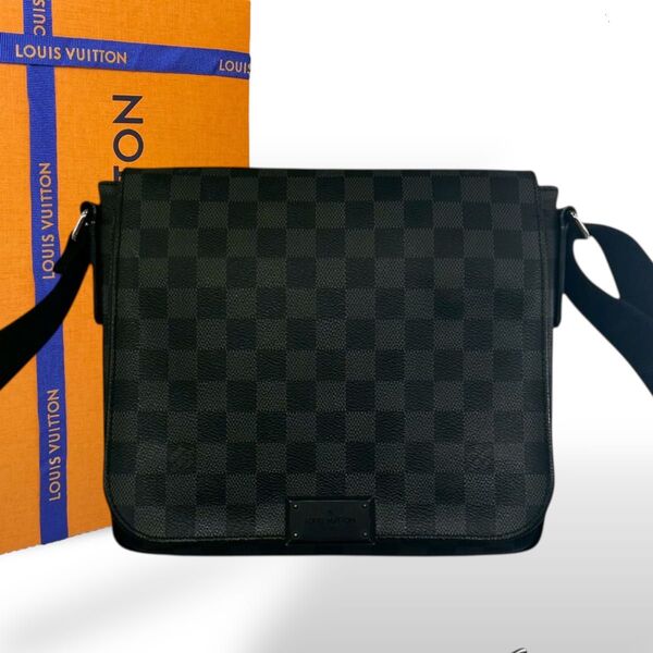 超極美品 ルイヴィトン ダミエ グラフィット ディストリクトPM メッセンジャー LOUIS VUITTON ショルダーバッグ